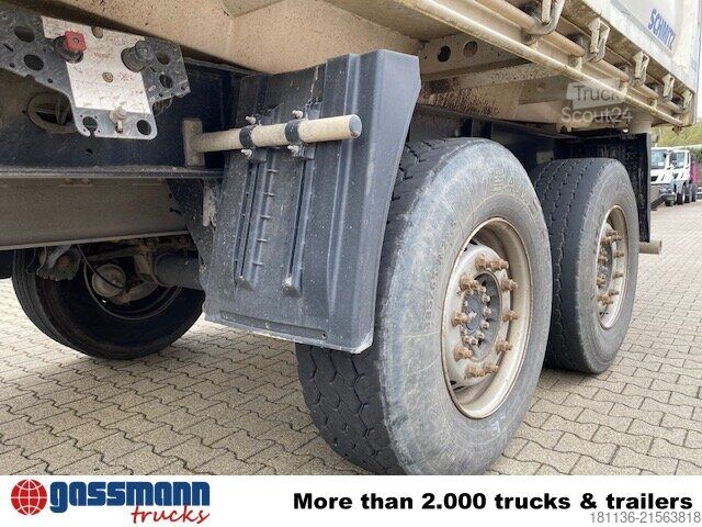 Remolque volquete trilateral Schmitz ZKI 18-4.9 Stahlbordwände, ca. 10,3m³