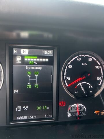 стандартний тягач SCANIA R580 V8