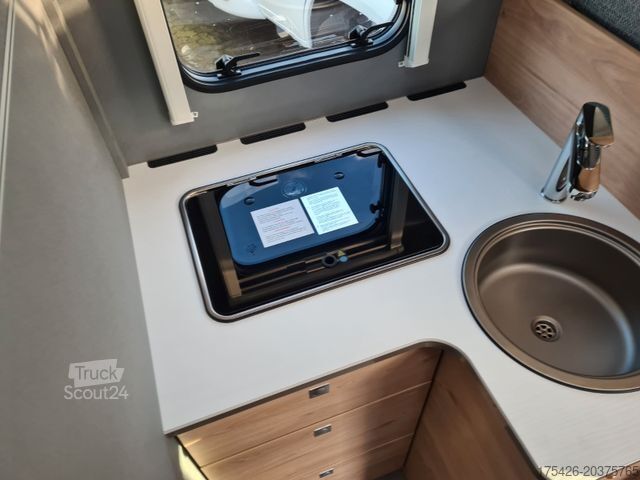 Polintegriran avtodom DETHLEFFS Just Camp T7052 EB TV Sat 18" Räder