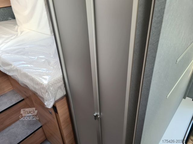 Polintegriran avtodom DETHLEFFS Just Camp T7052 EB TV Sat 18" Räder