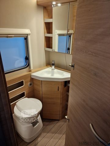 Wohnwagen KNAUS SĂDWIND 580 QS BLACK SELECTION MJ26 LP 48.068€