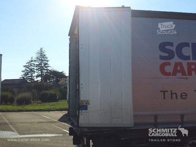 Semi-remorque bâchée Schmitz Cargobull Semitrailer Curtainsider Standard