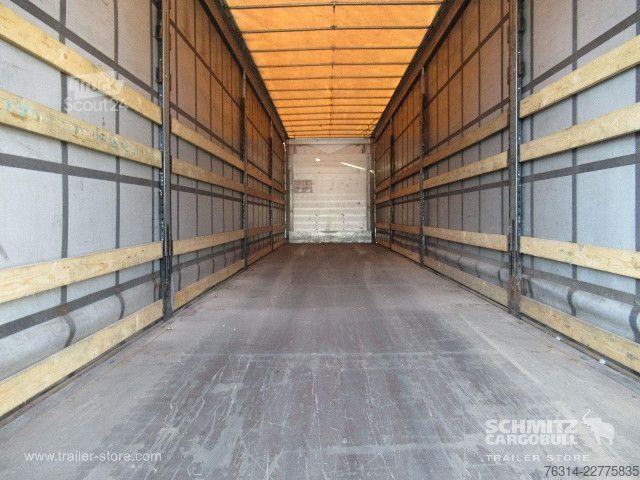 Naczepa otwarta z plandeką Schmitz Cargobull Curtainsider Mega Getränke