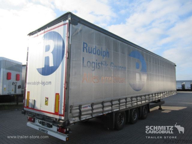 Naczepa otwarta z plandeką Schmitz Cargobull Curtainsider Mega Getränke