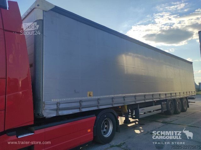 Naczepa otwarta z plandeką Schmitz Cargobull Curtainsider Standard