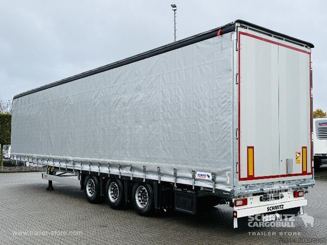 Semirimorchio con telone Schmitz Cargobull Curtainsider Mega Getränke