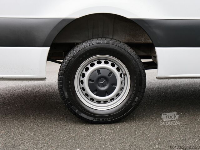 Kastenwagen Mercedes-Benz Sprinter 317 CDI Kasten Hochdach Lang Navi Ka