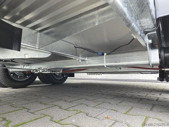 Remorque à chevaux Böckmann Champion Esprit SKA Paket 100 kmH grün