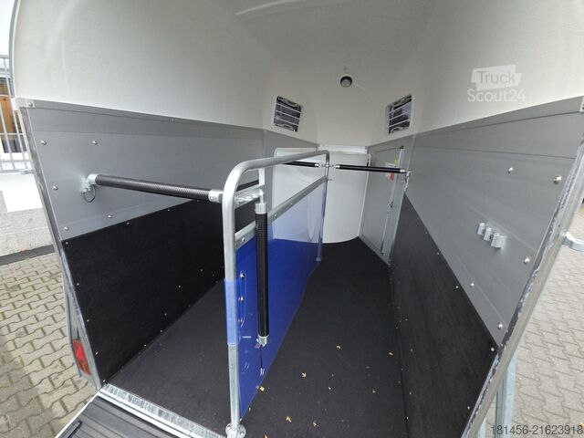 Remorque à chevaux Böckmann Champion Esprit SKA Paket 100 kmH grün