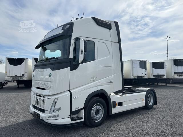 Standard trekkvogn Volvo FH 500 Aero Euro 6 Globe XL Leder Mikrowelle