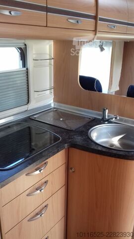 Alkoof camper Bürstner Levanto A576