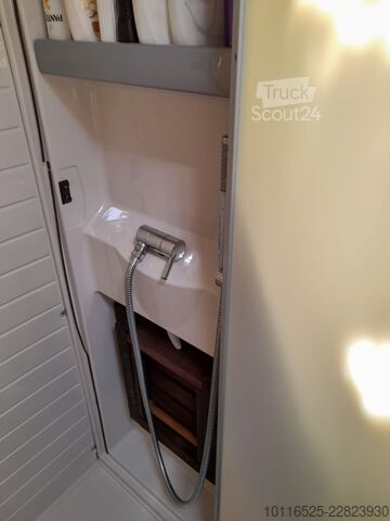 Alkoof camper Bürstner Levanto A576