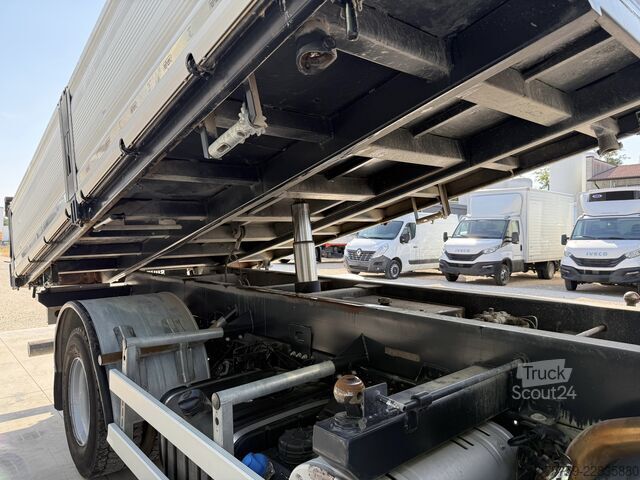 Trijų pusių savivartis sunkvežimis Iveco Eurocargo 140E18