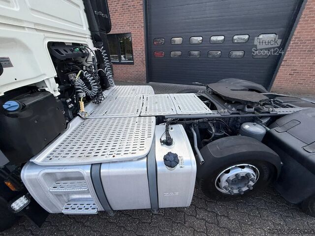  DAF XF 480 6X2 FTP Space Cab Midlift Standairco 476...