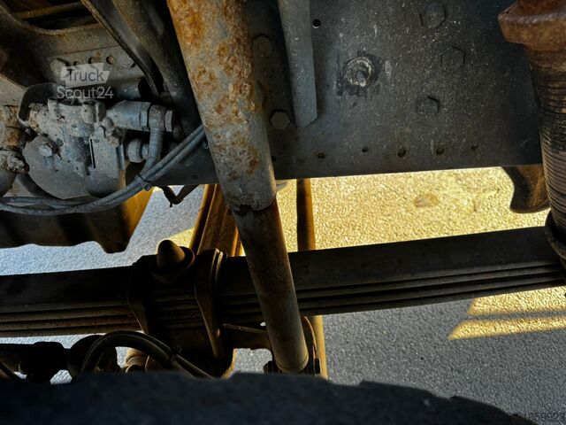 Camion benne à bras amovible Mercedes-Benz SK 1929