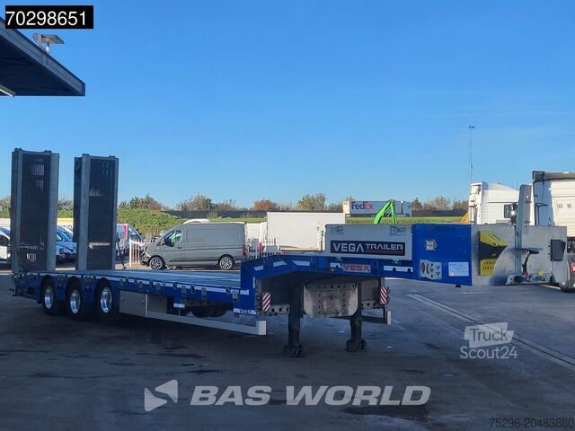 Низький навантажувач Vega 3 axles Extendable 400cm Galvanised Lifting+Ste...