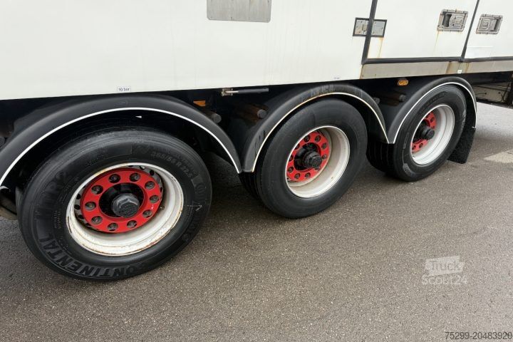 Chladírenský návěs Van Hool 3B0045 Thermoking / Swiss-Vehicle