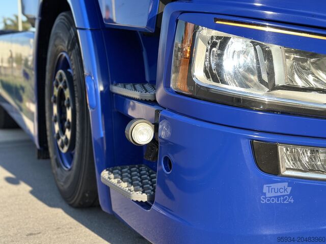 стандардни путни тегљач SCANIA SCANIA S 520 4x2 NB Full-Air