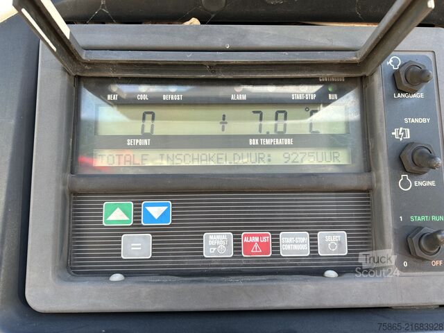 Transport réfrigéré/congélé H.T.F. HZO 39 / Carrier Vector 1800 Reefer / Frigo Box...