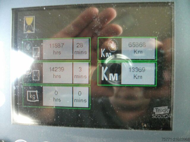 Kehrmaschine Scania G230 4x2 EURO5 ZAMIATARKA SCARAB MAGNUM