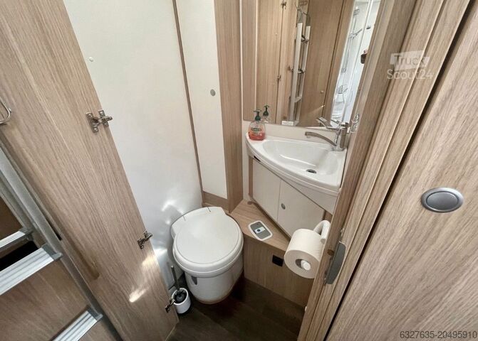 Autocaravana semi-integrada Sunlight T65