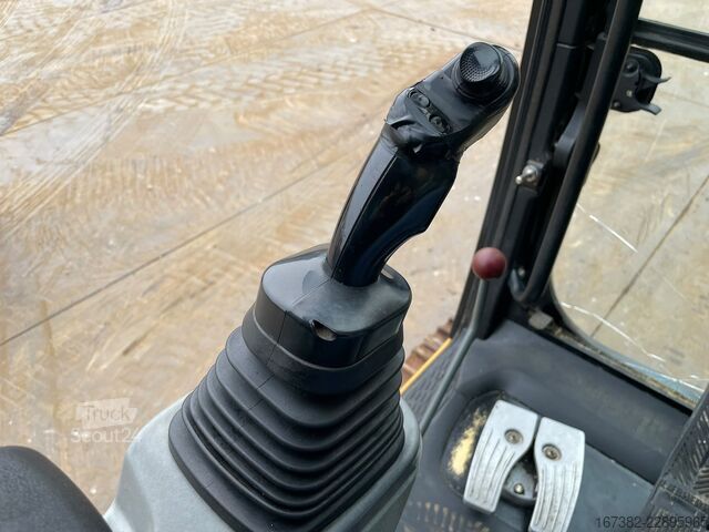 Lánctalpas kotrógép Liebherr R926LC