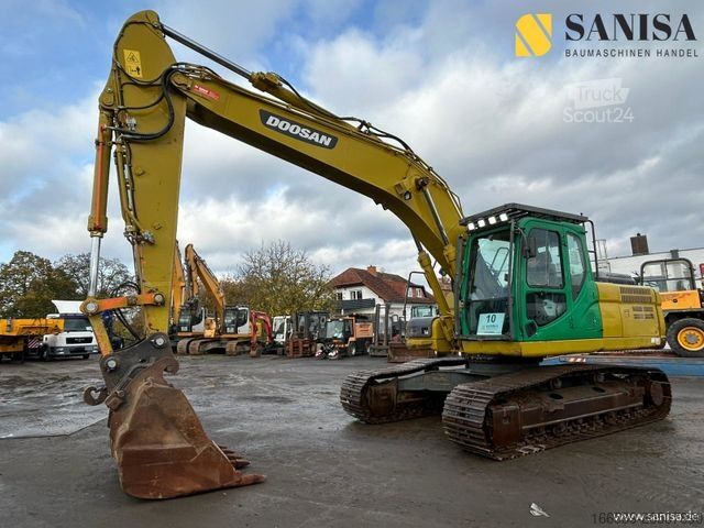 Excavadora de cadenas DOOSAN DX225 LC-3/ 1 Löffel/SW/Hydraulikleitung