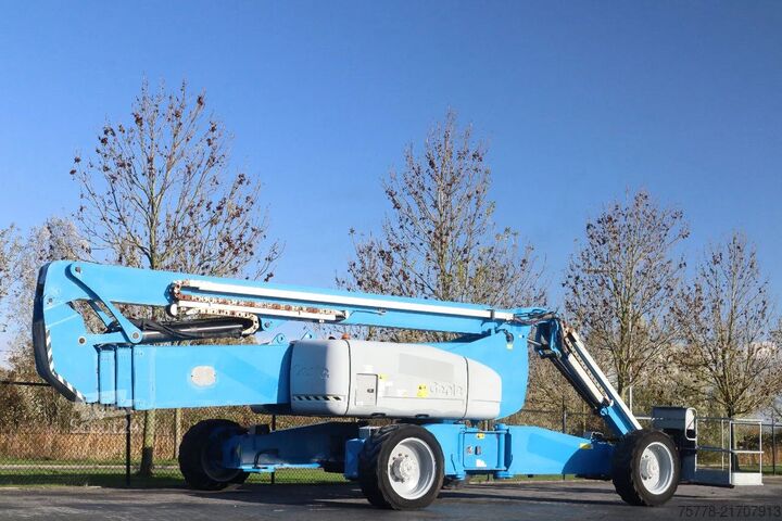 Pont élévateur à ciseaux Genie ZX-135/70 | 43 METER | 272 KG