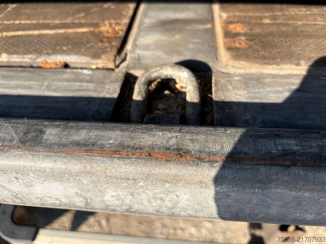 Byttekarosseri åbent x Verzinkte 7,82m BDF Plattform mehrfach