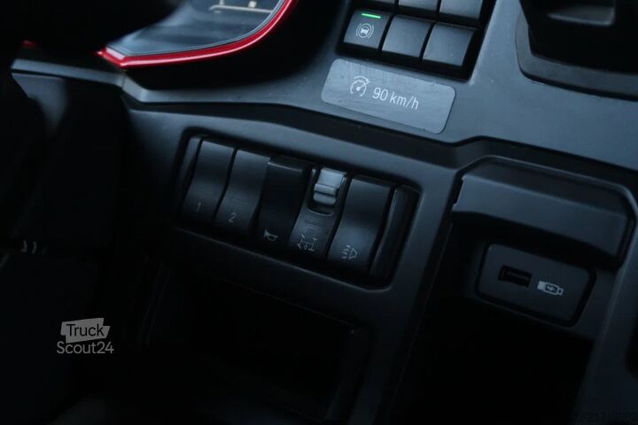 Standard-SZM Scania S650 V8 NGS FULL AIR/ RETARDER / HYDRAULICS/ 2X...