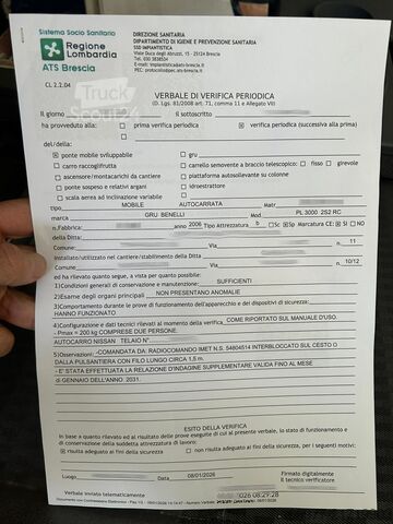 Lastbilsmonterad arbetsplattform Nissan Cabstar