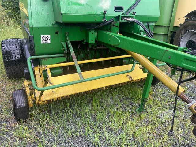 Lis na okrúhle balíky John Deere 582