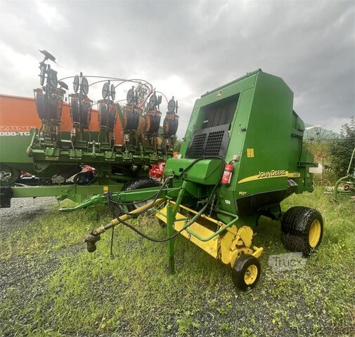 Lis na okrúhle balíky John Deere 582