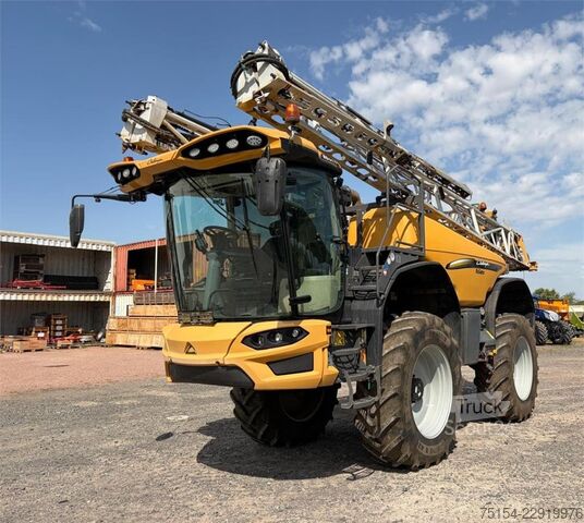 польовий обприскувач Challenger Rogator RG 645 D