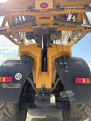 польовий обприскувач Challenger Rogator RG 645 D