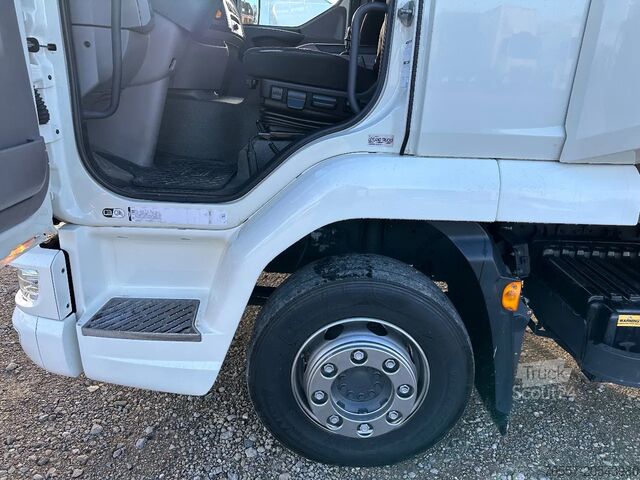 валіза DAF LF 260 LF260.12 EURO6 12-2021.