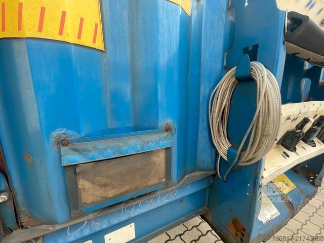 Semirimorchio con telone KRONE Mega Edscha Hubdach Huckepack / neue Plane