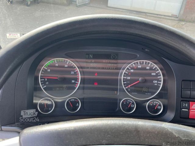 Ruloninė konteinerinė savivartis MAN TG-S 26.440 6x2-2 BL Abrollkipper Schub/Knickarm