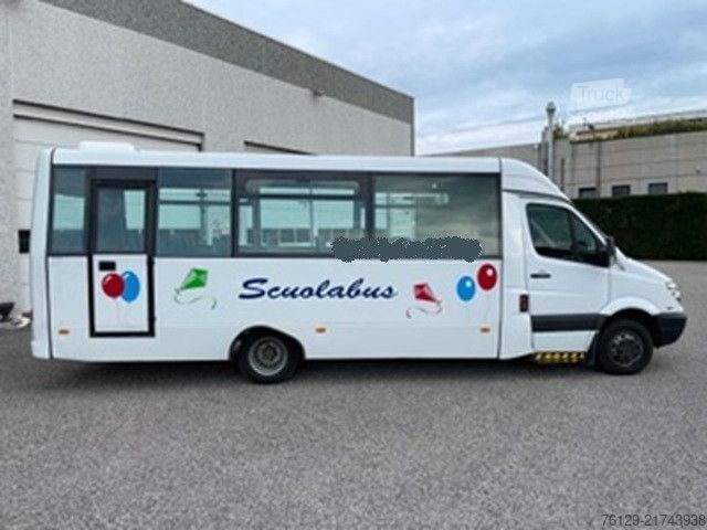 Medkrajevni avtobus MERCEDES-BENZ 519 CDI