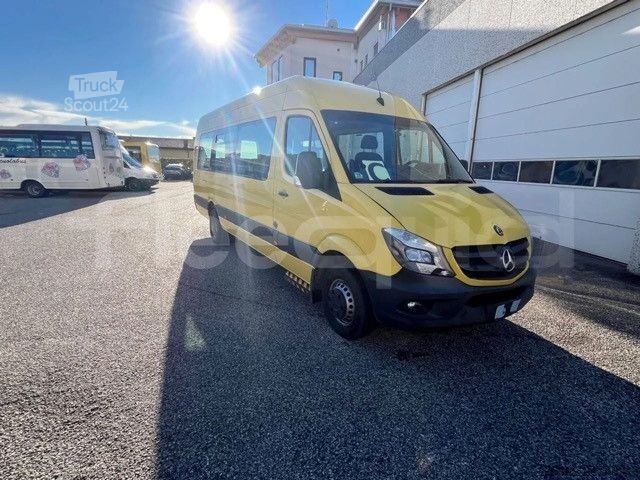 Avtobus MERCEDES-BENZ 519 CDI