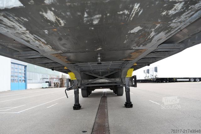 Dobozos félpótkocsi SCHMITZ CARGOBULL SKO 24 / DOPPELSTOCK / ROLLTOR nur 155000 km