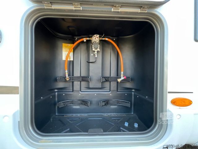 Polointegrovaný obytný vůz BÜRSTNER Lyseo TD 690 *Freistaat Edition*Automatik*2025*