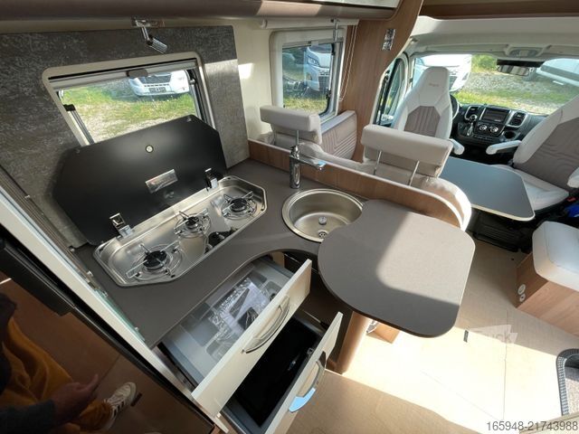 Polointegrovaný obytný vůz BÜRSTNER Lyseo TD 690 *Freistaat Edition*Automatik*2025*