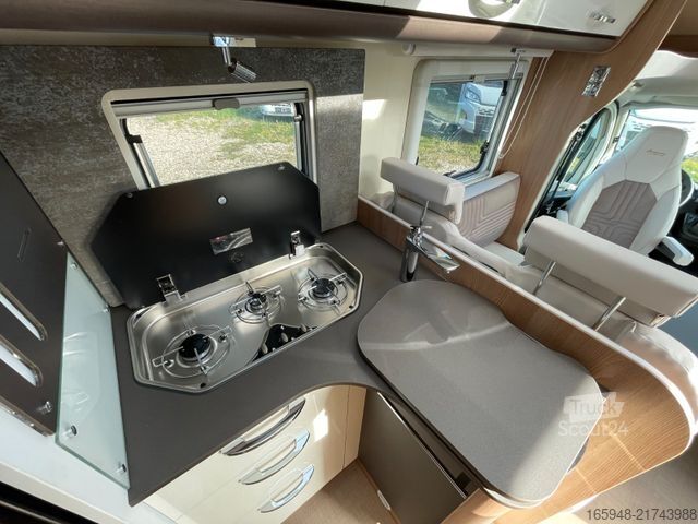 Polointegrovaný obytný vůz BÜRSTNER Lyseo TD 690 *Freistaat Edition*Automatik*2025*