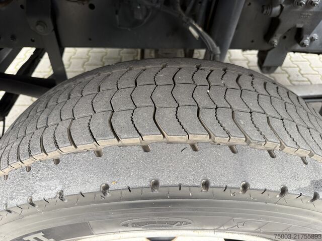 Kipper LKW Daf CF 220 Haken Ex-Flughafen