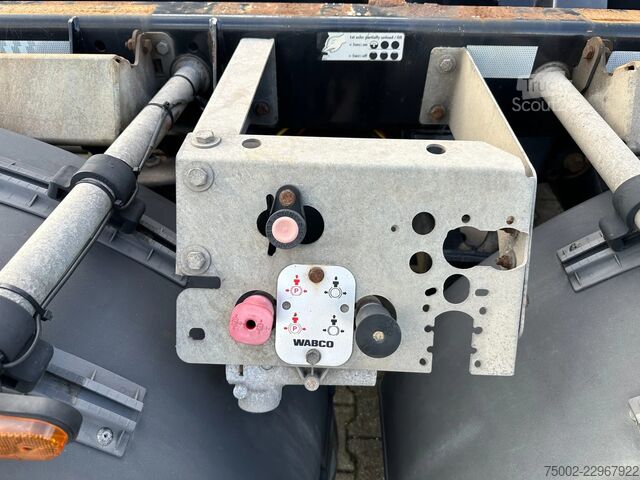  D-TEC FLEXITRAILER TRACTION / ADR / SAF + discbrakes ...