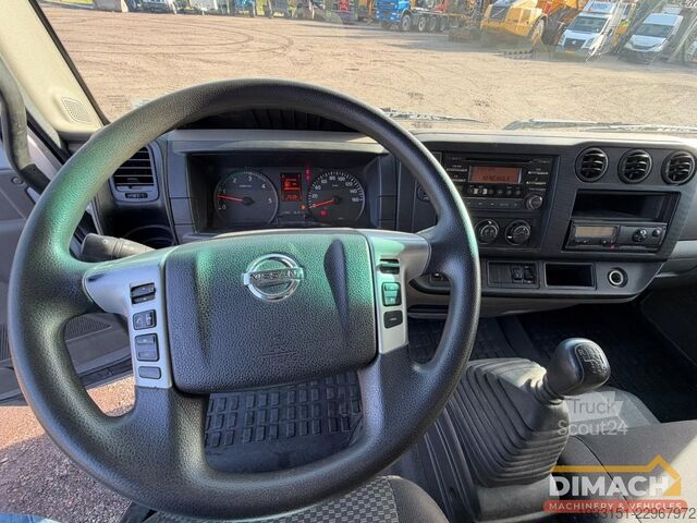 Kofer nissan NT500 bakwagen - zilvergrijs - airco - euro 6 -