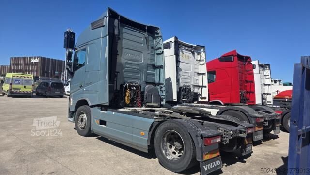 Tracteur routier standard Volvo FH 500