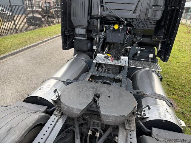 Standard-SZM Iveco S-WAY 460 2021 retarder