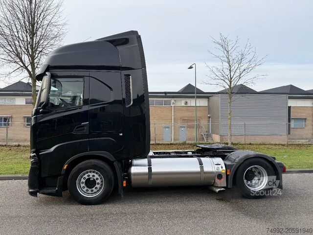 Estándar-SZM Iveco S-WAY 460 2021 retarder